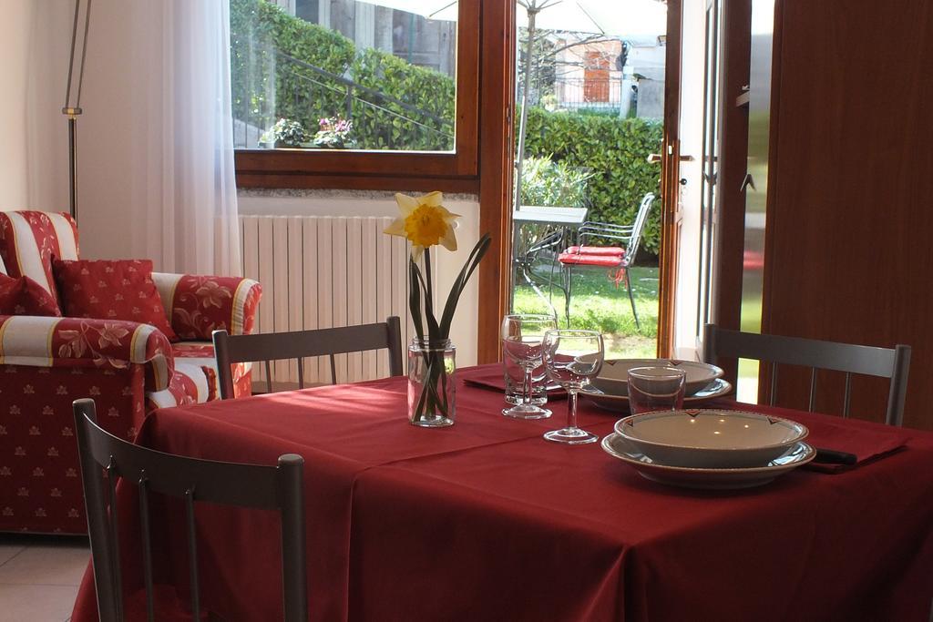Apartamento Acero Rosso Bellagio Habitación foto