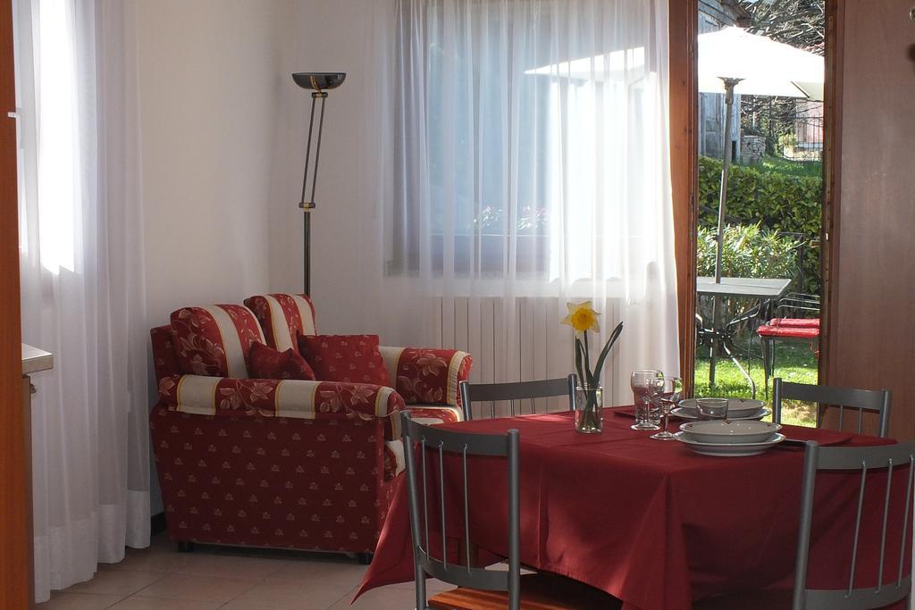 Apartamento Acero Rosso Bellagio Habitación foto